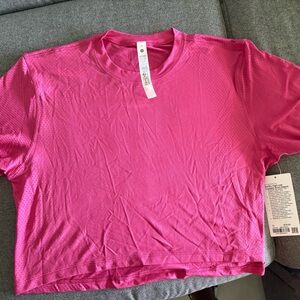 lululemon athletica Vibrant Pink Crop Top